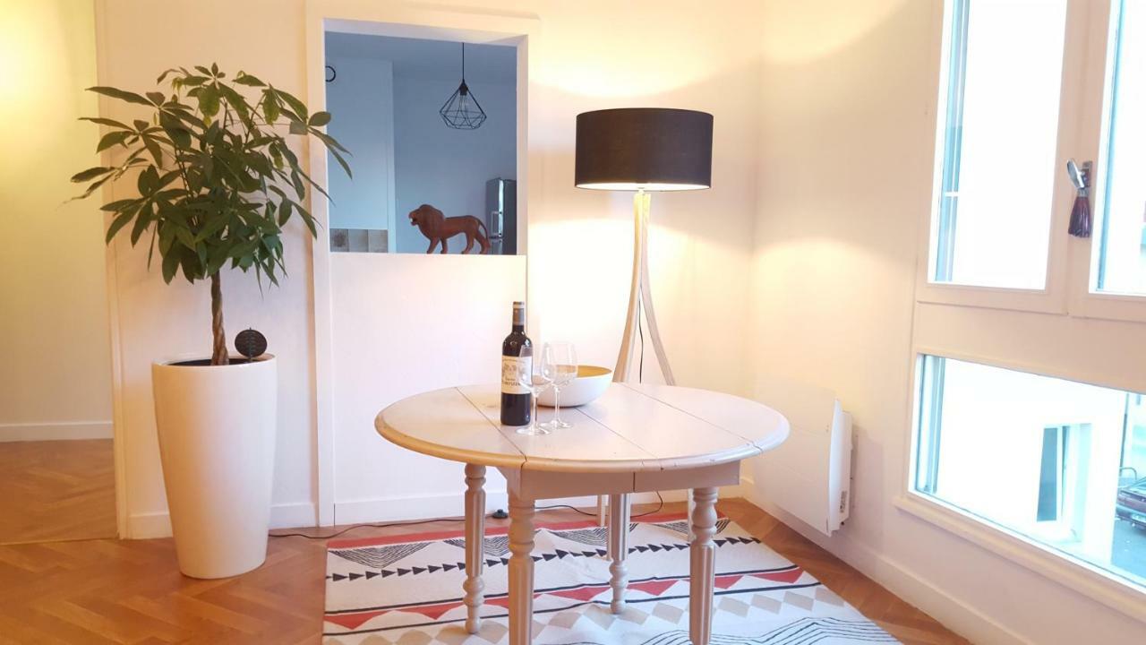 Votre Escale - Le Globe Trotteur Apartman Niort Kültér fotó