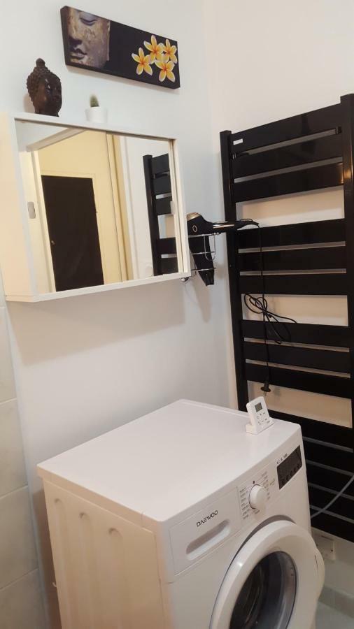Votre Escale - Le Globe Trotteur Apartman Niort Kültér fotó