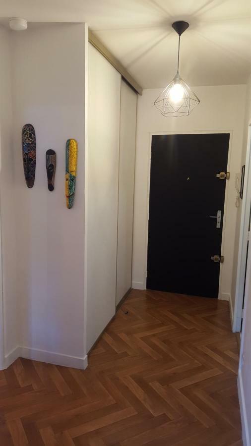 Votre Escale - Le Globe Trotteur Apartman Niort Kültér fotó