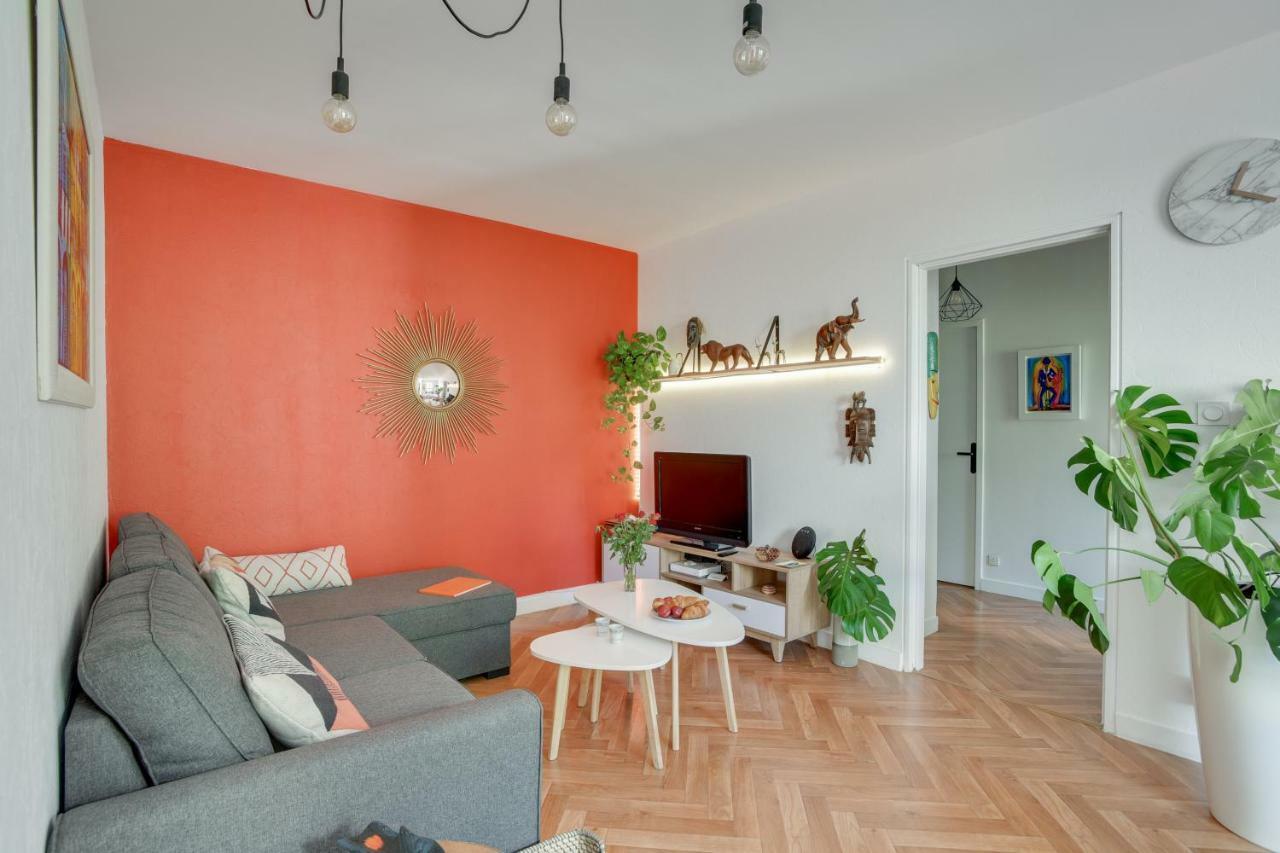 Votre Escale - Le Globe Trotteur Apartman Niort Kültér fotó